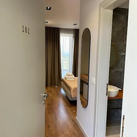 Ajden By Mira Mare 4* 사밀